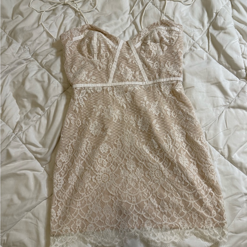 NWT Superdown Lottie Lace Bustier Dress Size S | White Mini Dress